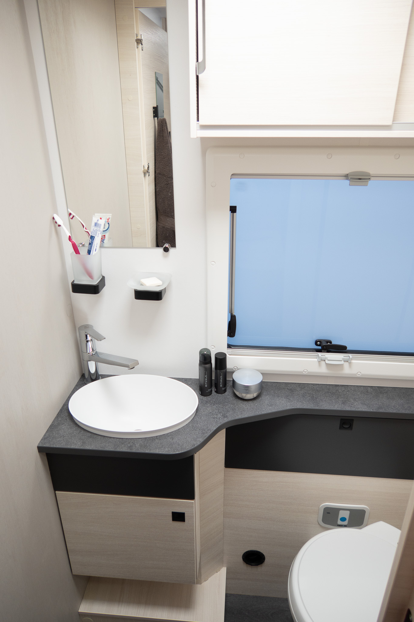 Chausson Titanium 720
